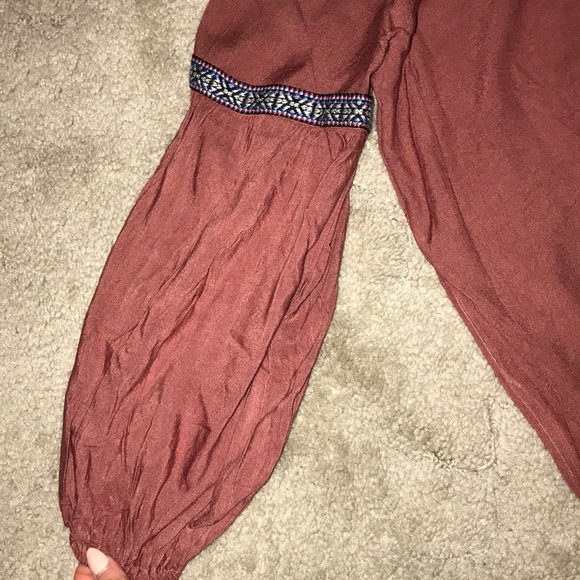 Long sleeve top a detail - Picture 2 of 4